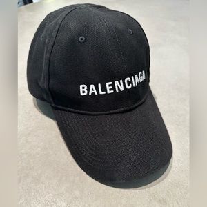 Balenciaga Cap in Black/White. One Size (tag says L but it is one size)